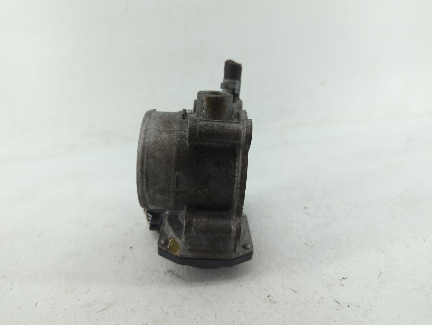 2011-2018 Subaru Forester Throttle Body P/N:16112AA380 Fits Fits 2011 2012 2013 2014 2015 2016 2017 2018 OEM Used Auto Parts