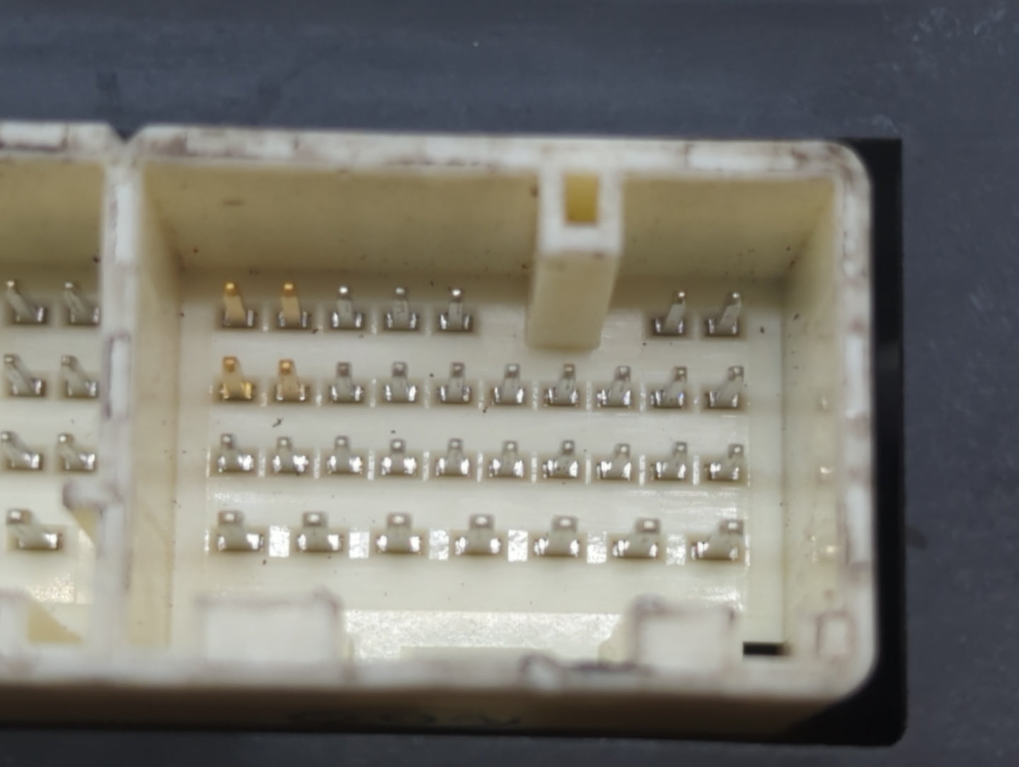 2015-2016 Subaru Forester PCM Engine Control Computer ECU ECM PCU OEM P/N:22765AH292 22765AG752 Fits Fits 2015 2016 OEM Used