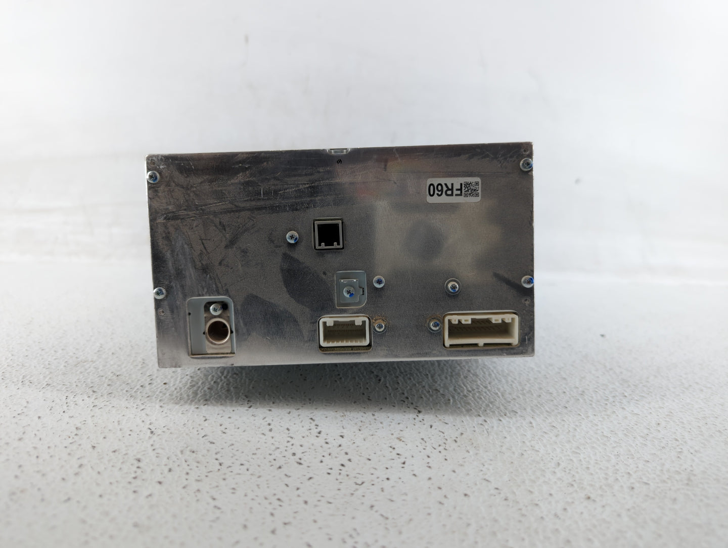 2015 Subaru Forester Am Fm Cd Player Radio Receiver - Oemusedautoparts1.com