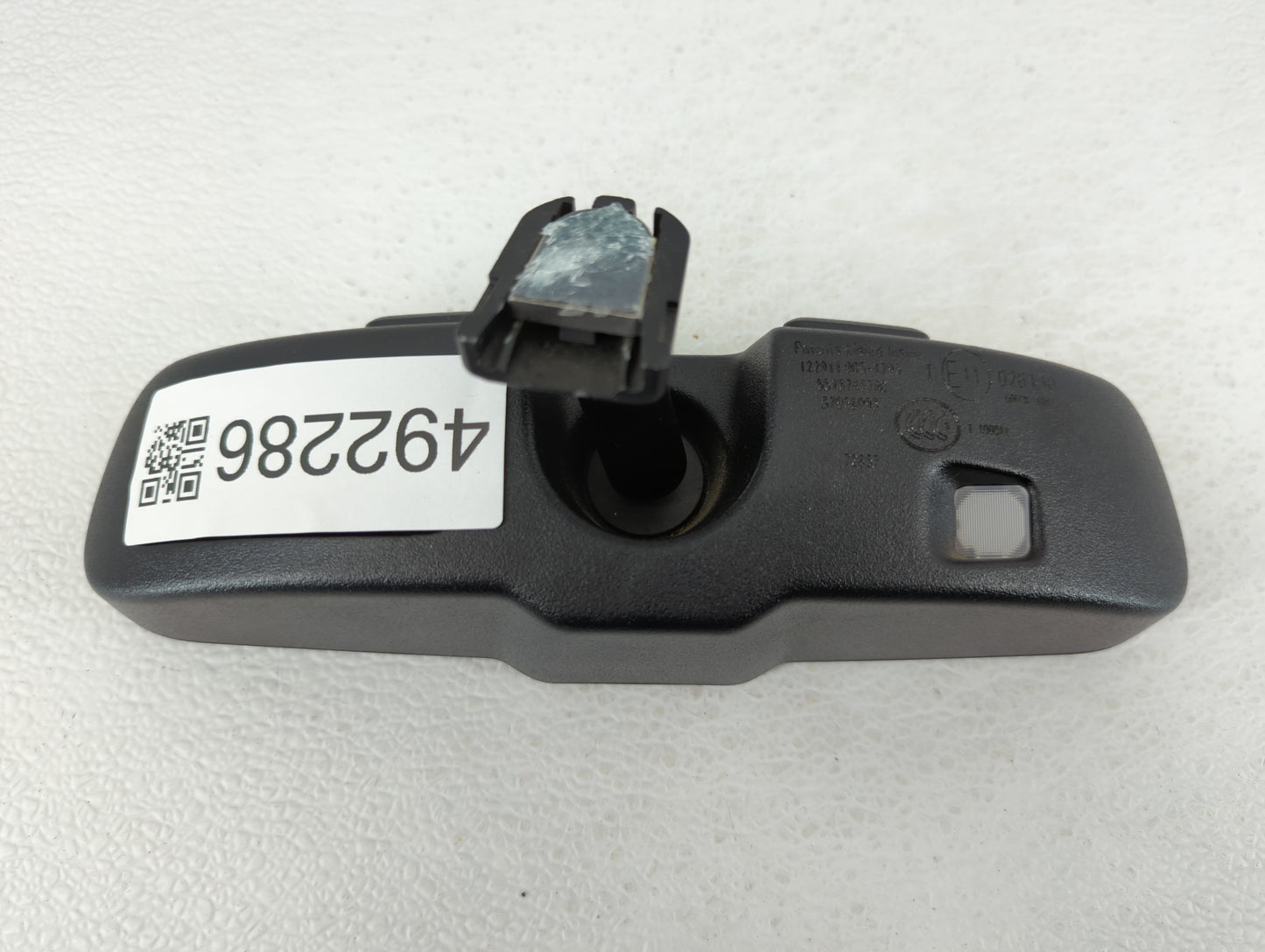 2015 Subaru Forester Interior Rear View Mirror Replacement OEM P/N:E11015892 Fits OEM Used Auto Parts - Oemusedautoparts1.co