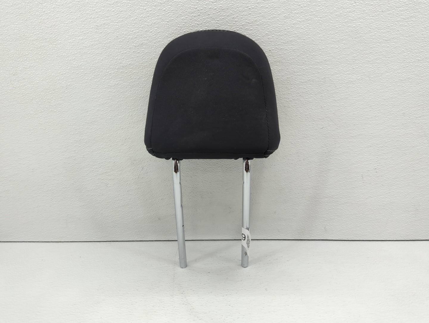 2015 Subaru Forester Headrest Head Rest Front Driver Passenger Seat Black - Oemusedautoparts1.com
