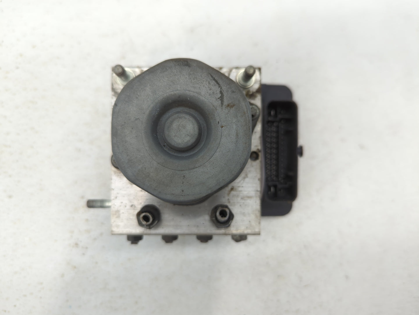 2014-2015 Subaru Forester ABS Pump Control Module Replacement P/N:27536SG000 Fits Fits 2014 2015 OEM Used Auto Parts - Oemus