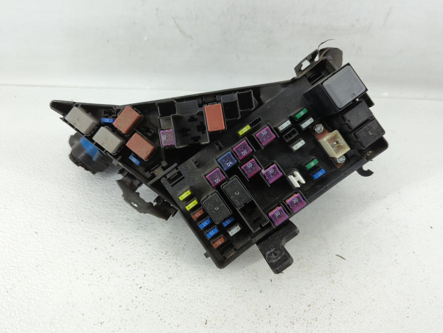 2014-2015 Subaru Forester Fusebox Fuse Box Panel Relay Module P/N:MB100200B Fits Fits 2014 2015 OEM Used Auto Parts - Oemuse