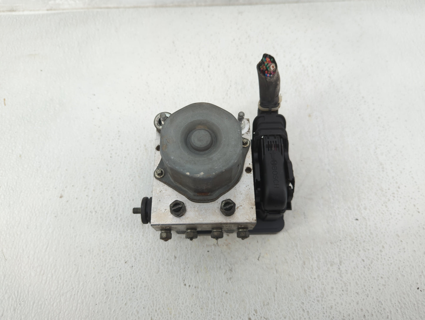 2014-2015 Subaru Forester ABS Pump Control Module Replacement P/N:27536SG000 Fits Fits 2014 2015 OEM Used Auto Parts - Oemus
