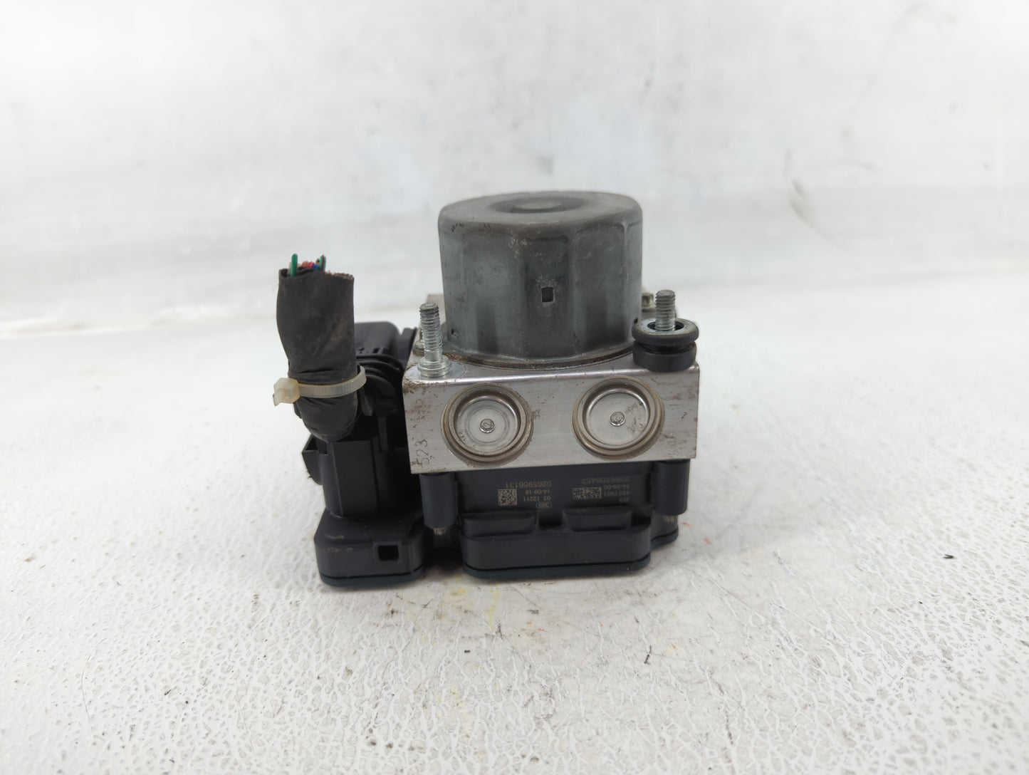 2014-2015 Subaru Forester ABS Pump Control Module Replacement P/N:27536SG000 Fits Fits 2014 2015 OEM Used Auto Parts - Oemus