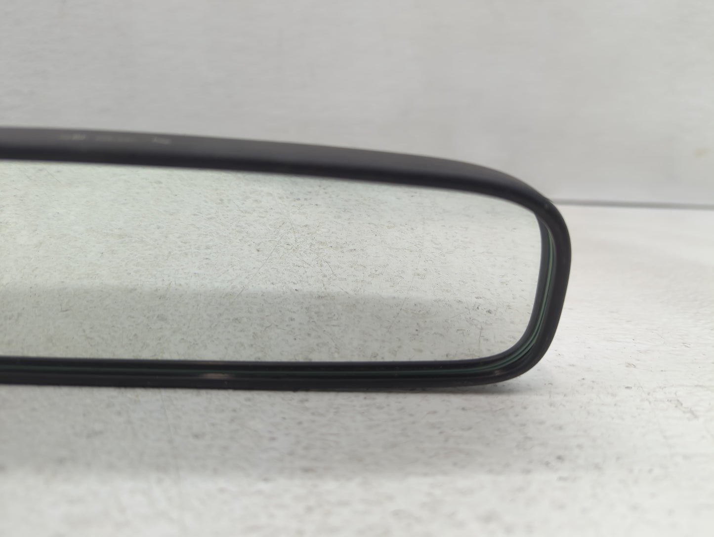 2015 Subaru Forester Interior Rear View Mirror Replacement OEM P/N:E4012197 E4022197 Fits OEM Used Auto Parts - Oemusedautop