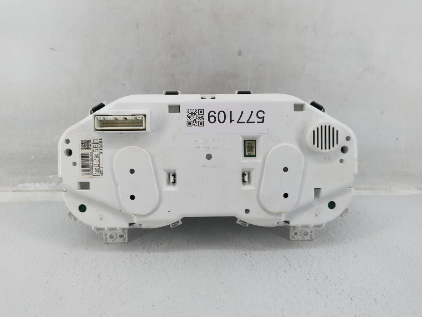 2015 Subaru Forester Instrument Cluster Speedometer Gauges P/N:85002SG660 Fits OEM Used Auto Parts - Oemusedautoparts1.com
