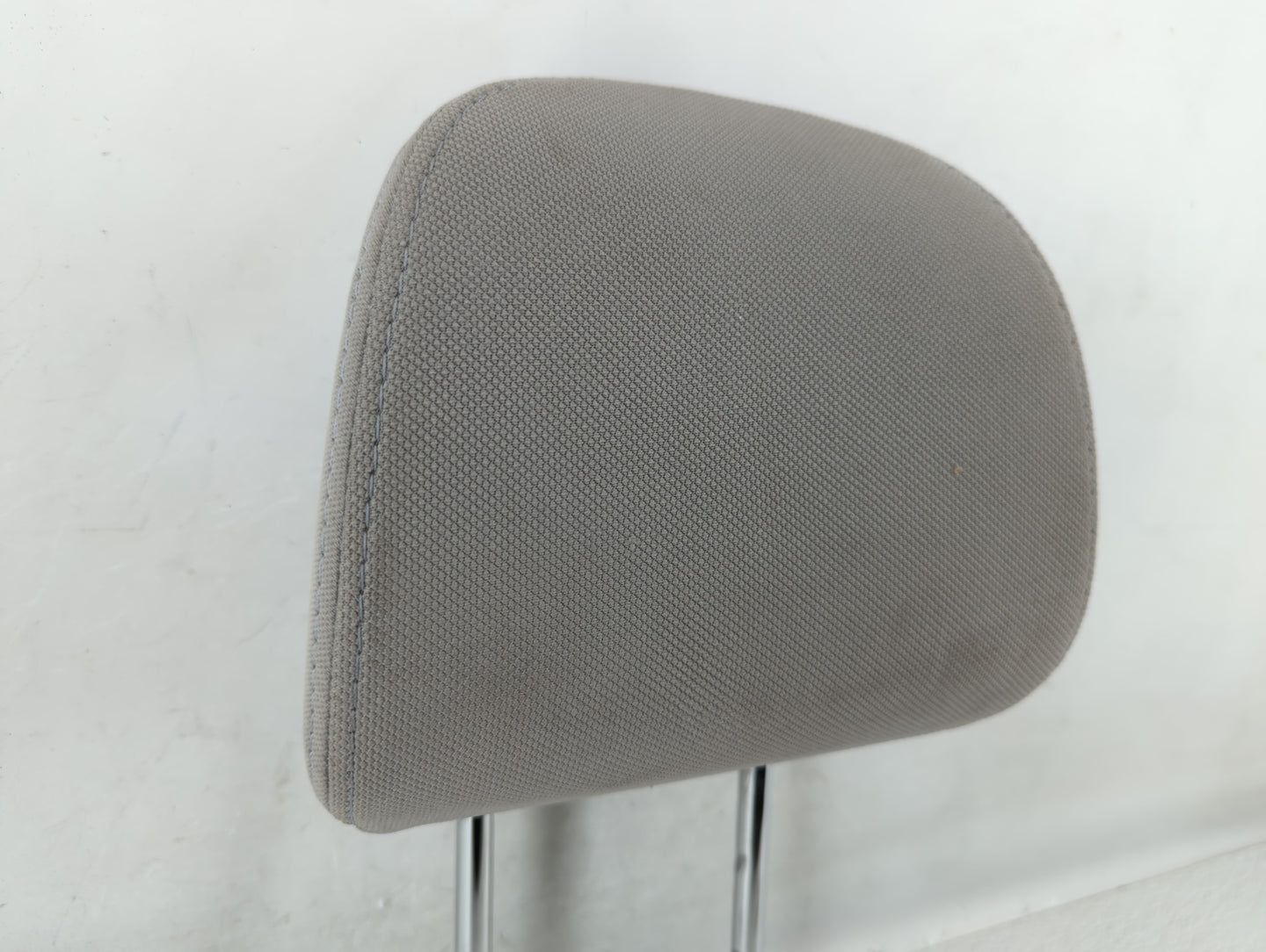 2015 Subaru Forester Headrest Head Rest Front Driver Passenger Seat Fits OEM Used Auto Parts - Oemusedautoparts1.com