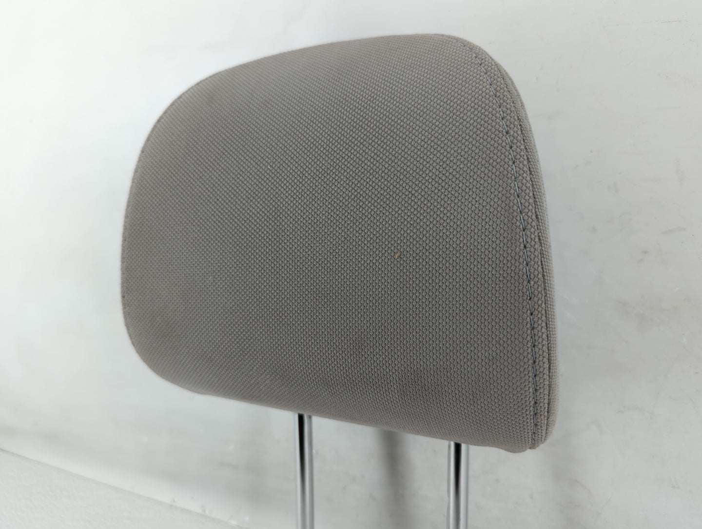 2015 Subaru Forester Headrest Head Rest Front Driver Passenger Seat Fits OEM Used Auto Parts - Oemusedautoparts1.com