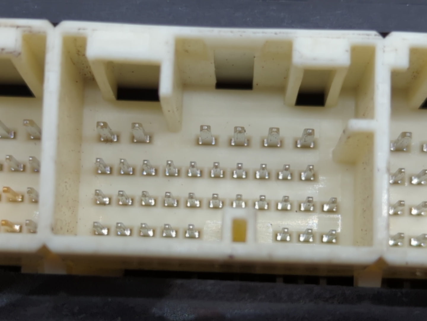 2015-2016 Subaru Forester PCM Engine Control Computer ECU ECM PCU OEM P/N:22765AG751 22765AG752 Fits Fits 2015 2016 OEM Used