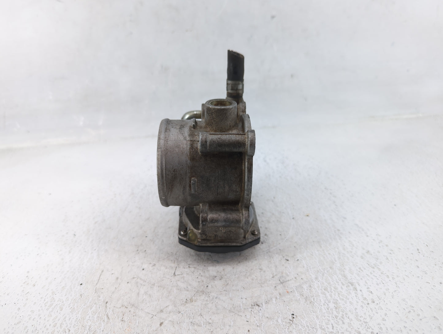 2011-2018 Subaru Forester Throttle Body P/N:16112AA380 Fits Fits 2011 2012 2013 2014 2015 2016 2017 2018 OEM Used Auto Parts