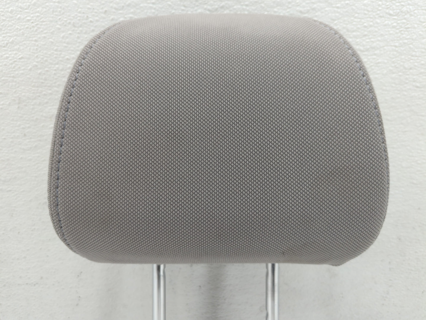 2015 Subaru Forester Headrest Head Rest Front Driver Passenger Seat Fits OEM Used Auto Parts - Oemusedautoparts1.com