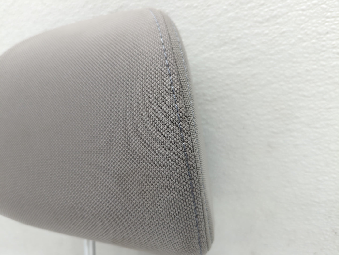 2015 Subaru Forester Headrest Head Rest Front Driver Passenger Seat Fits OEM Used Auto Parts - Oemusedautoparts1.com