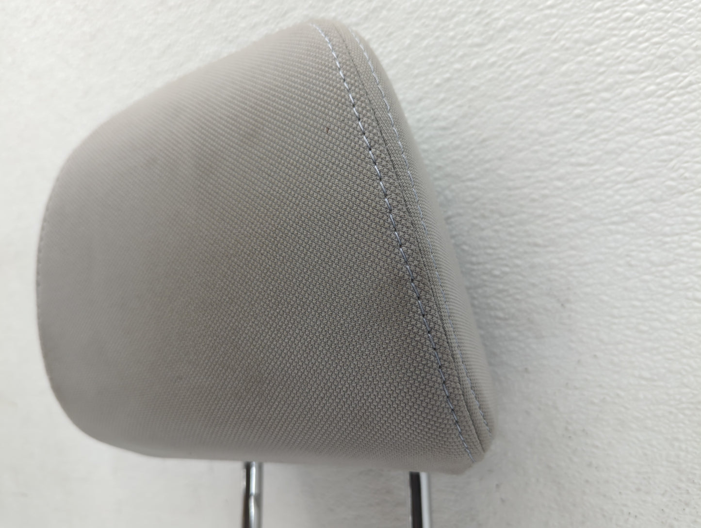 2015 Subaru Forester Headrest Head Rest Front Driver Passenger Seat Fits OEM Used Auto Parts - Oemusedautoparts1.com
