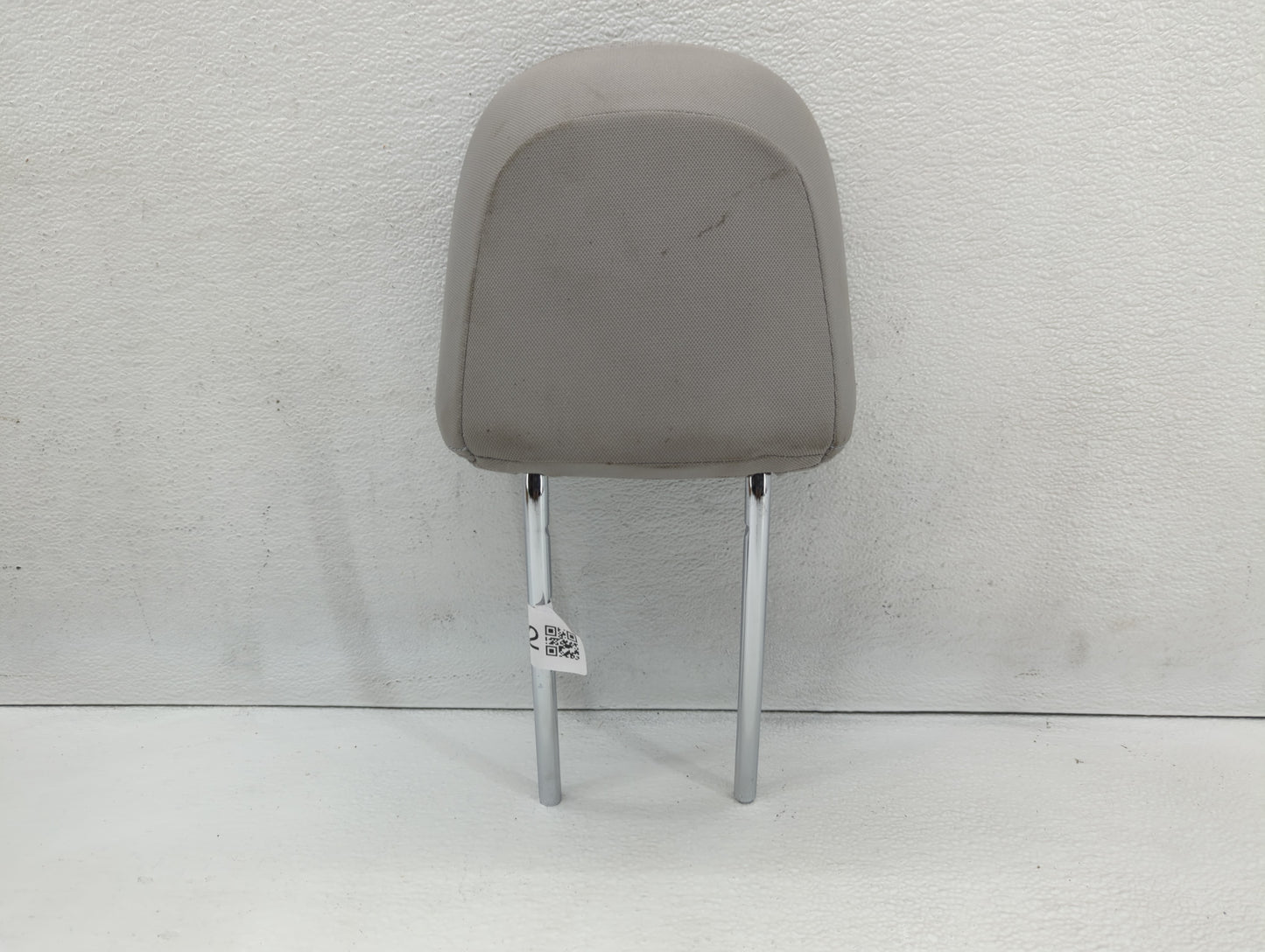 2015 Subaru Forester Headrest Head Rest Front Driver Passenger Seat Fits OEM Used Auto Parts - Oemusedautoparts1.com