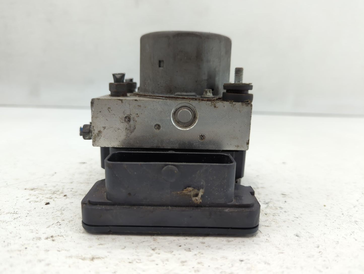 2014-2015 Subaru Forester ABS Pump Control Module Replacement P/N:269 529 27536SG000 Fits Fits 2014 2015 OEM Used Auto Parts