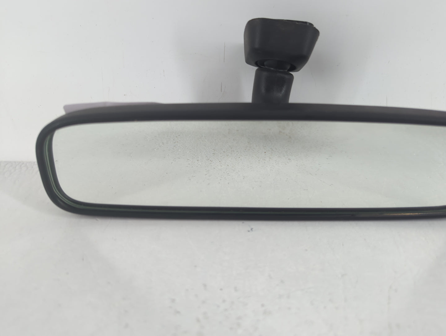 2015 Subaru Forester Interior Rear View Mirror Replacement OEM P/N:E4022197 Fits OEM Used Auto Parts - Oemusedautoparts1.com