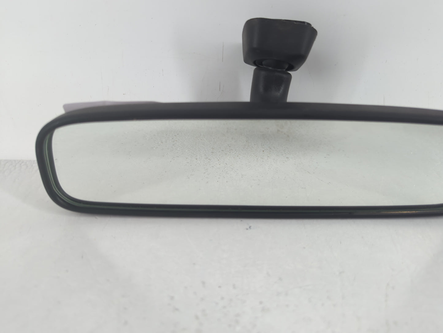 2015 Subaru Forester Interior Rear View Mirror Replacement OEM P/N:E4022197 Fits OEM Used Auto Parts - Oemusedautoparts1.com
