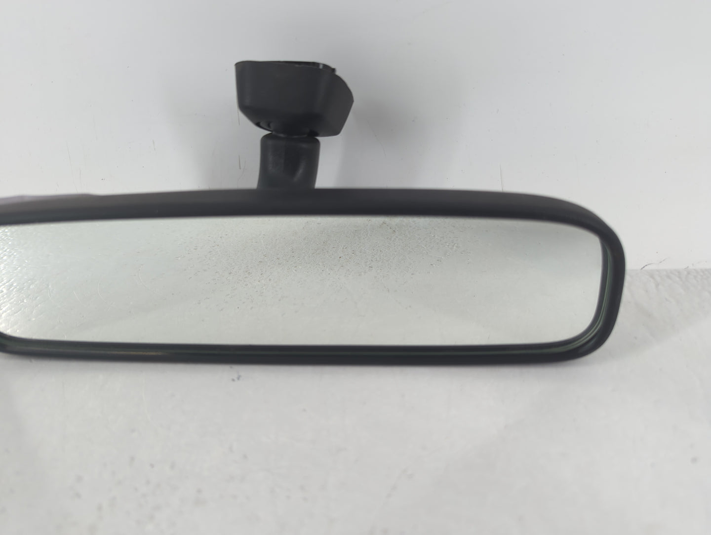 2015 Subaru Forester Interior Rear View Mirror Replacement OEM P/N:E4022197 Fits OEM Used Auto Parts - Oemusedautoparts1.com