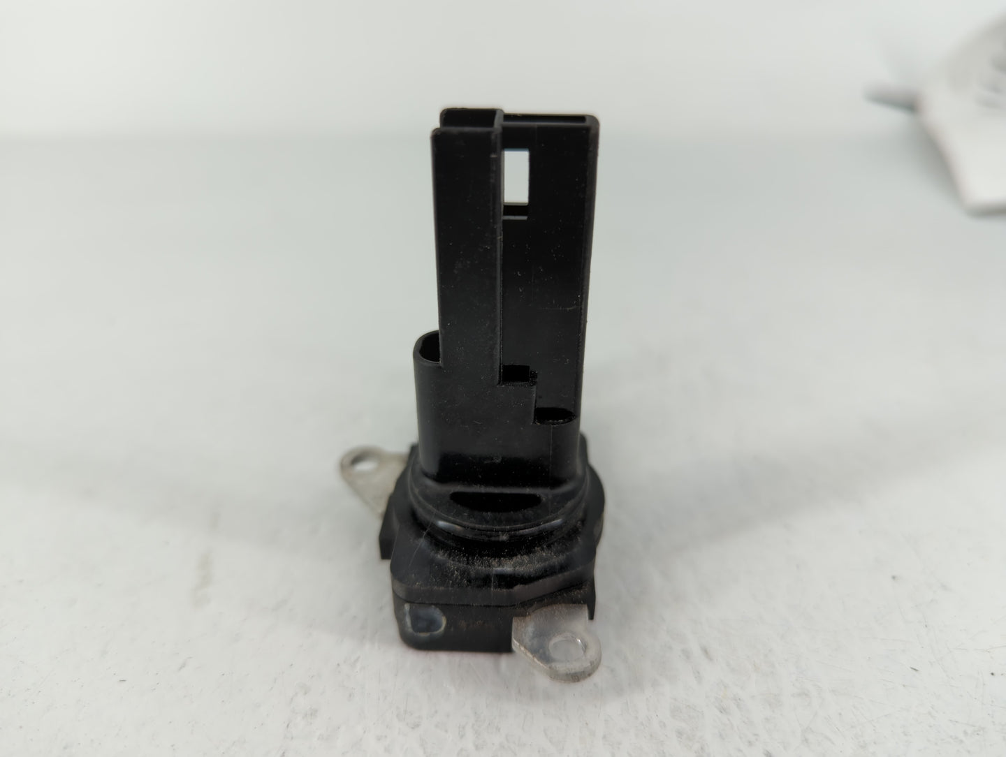 2014-2018 Subaru Forester Mass Air Flow Meter Maf - Oemusedautoparts1.com