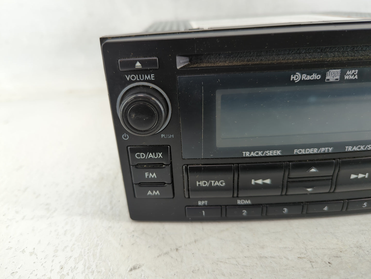 2015 Subaru Forester Radio AM FM Cd Player Receiver Replacement P/N:86201SG600 86201SG620 Fits OEM Used Auto Parts - Oemused