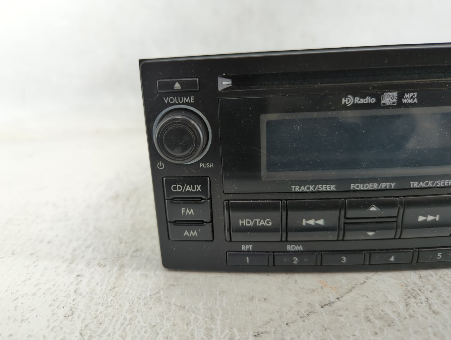 2015 Subaru Forester Radio AM FM Cd Player Receiver Replacement P/N:86201SG600 86201SG620 Fits OEM Used Auto Parts - Oemused