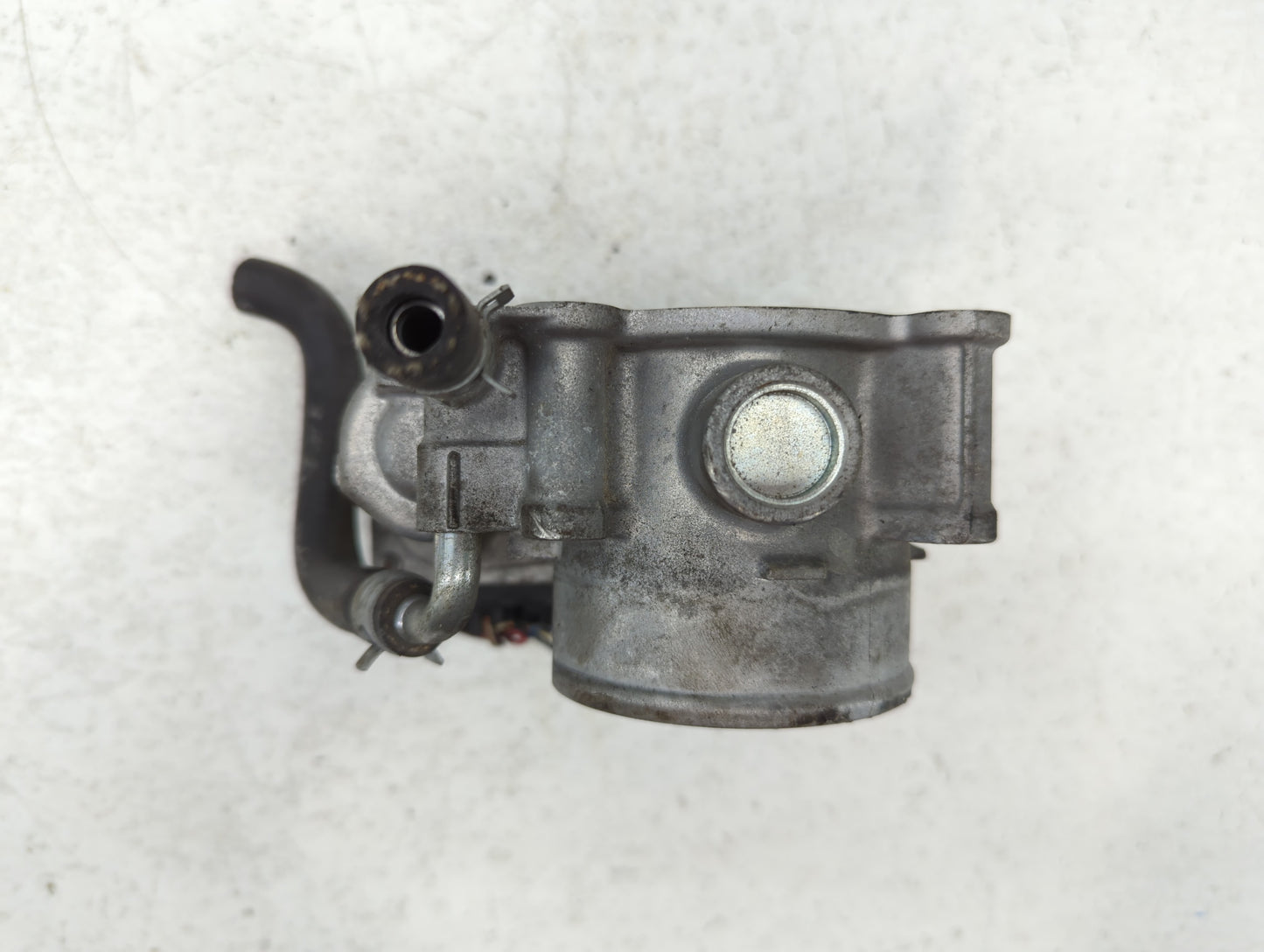 2011-2018 Subaru Forester Throttle Body P/N:7R07 1691 16112AA380 Fits Fits 2011 2012 2013 2014 2015 2016 2017 2018 OEM Used 