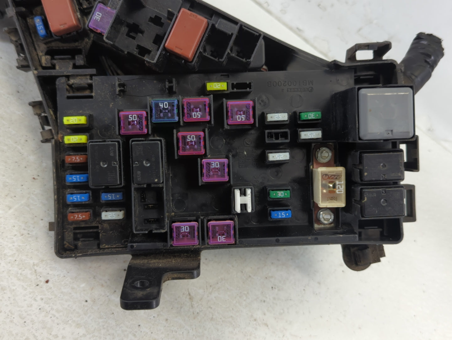 2014-2015 Subaru Forester Fusebox Fuse Box Panel Relay Module P/N:MB100200B Fits Fits 2014 2015 OEM Used Auto Parts - Oemuse