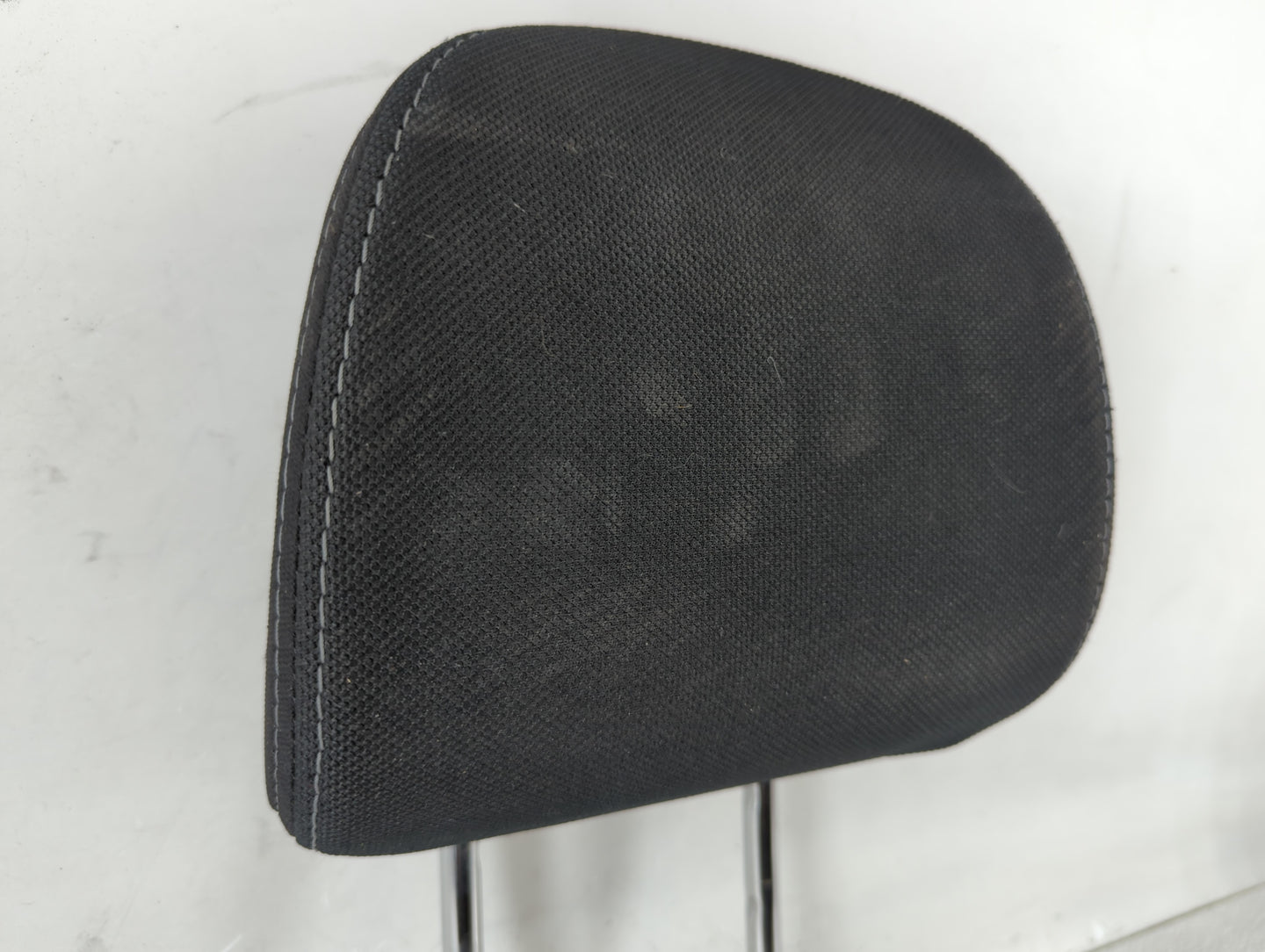 2015 Subaru Forester Headrest Head Rest Front Driver Passenger Seat Black - Oemusedautoparts1.com