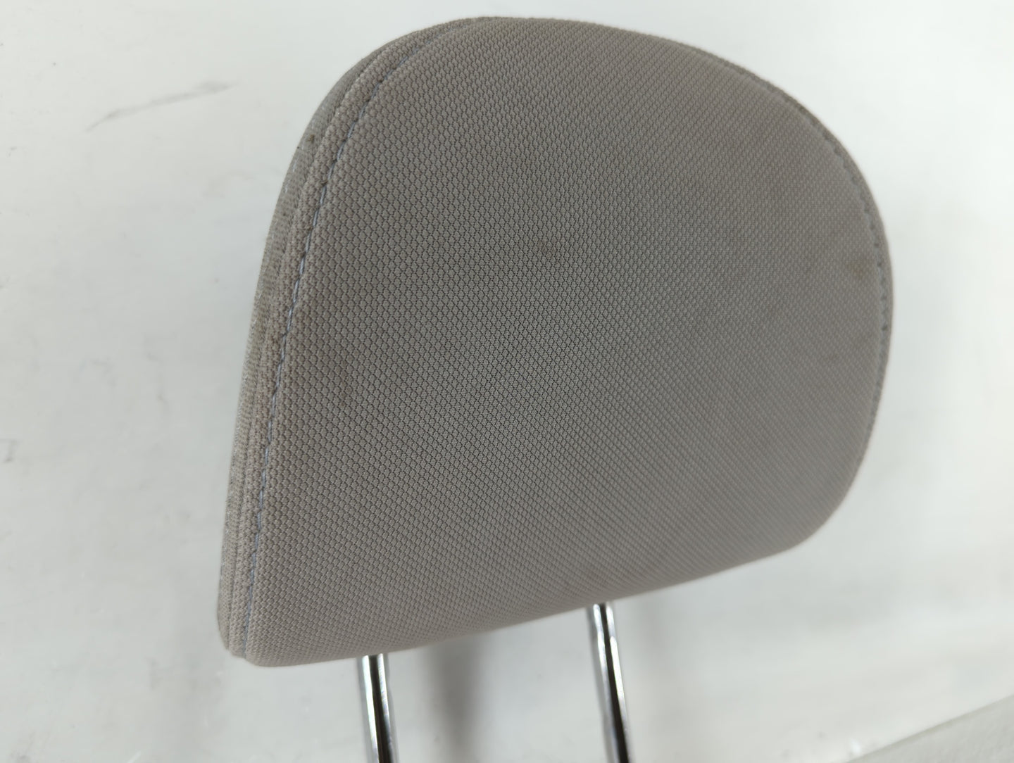2015 Subaru Forester Headrest Head Rest Front Driver Passenger Seat Grey - Oemusedautoparts1.com