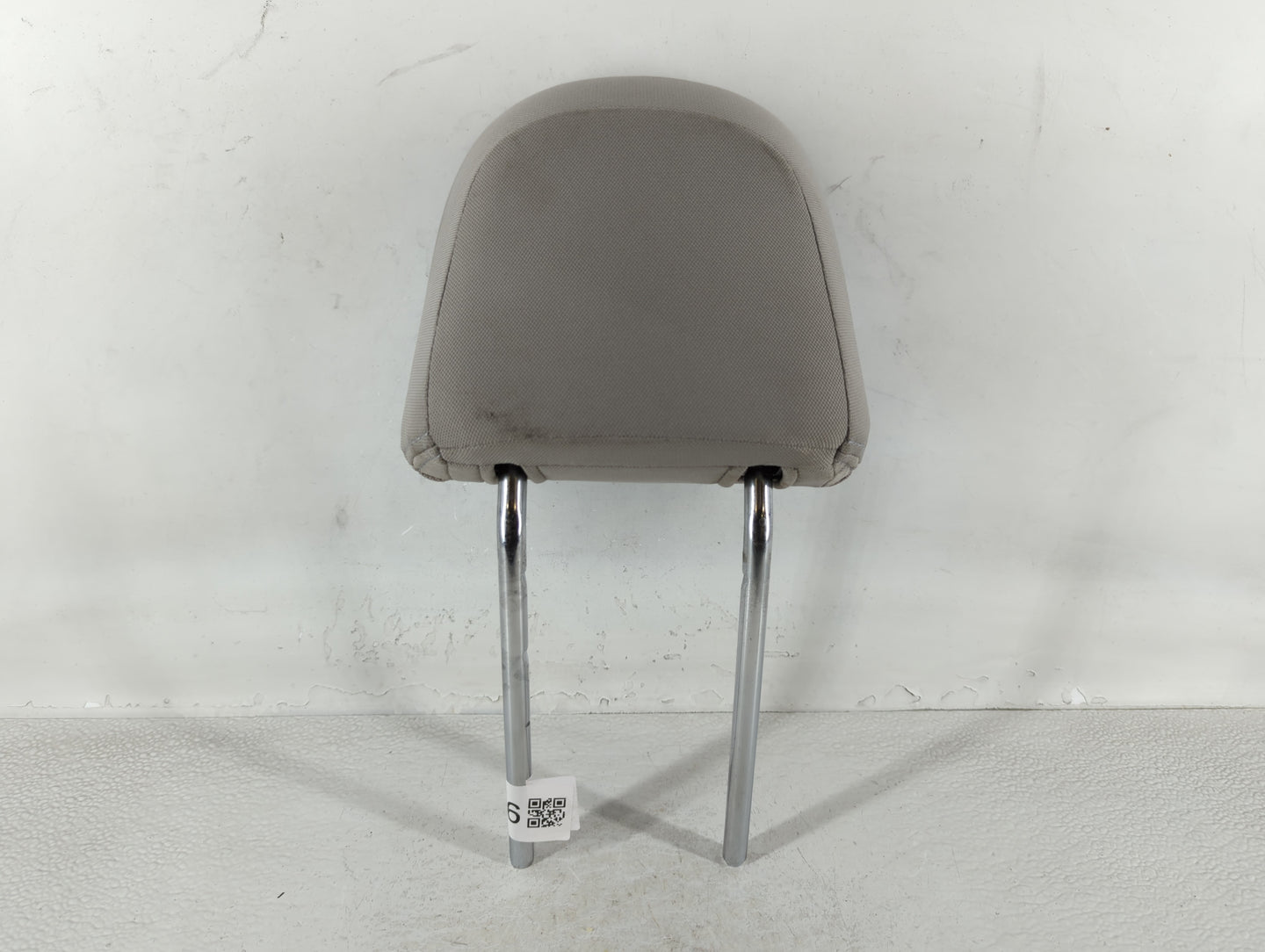 2015 Subaru Forester Headrest Head Rest Front Driver Passenger Seat Grey - Oemusedautoparts1.com