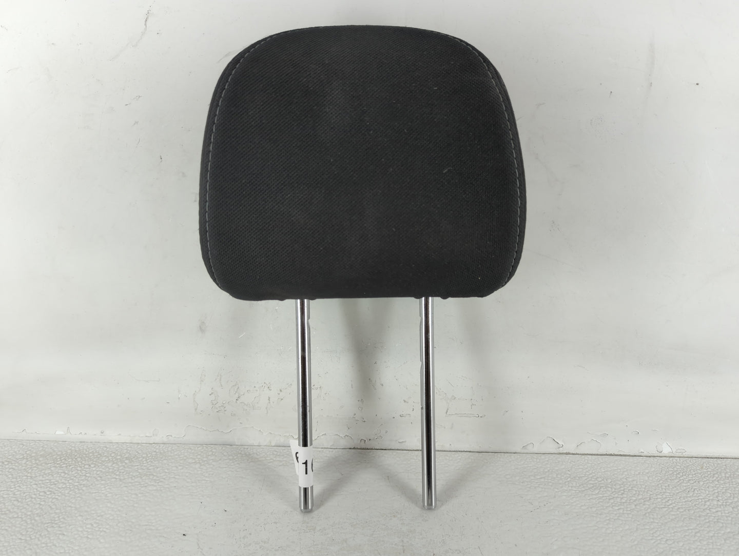 2015 Subaru Forester Headrest Head Rest Front Driver Passenger Seat Black - Oemusedautoparts1.com