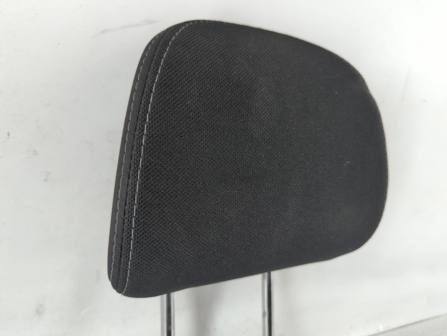 2015 Subaru Forester Headrest Head Rest Front Driver Passenger Seat Black - Oemusedautoparts1.com
