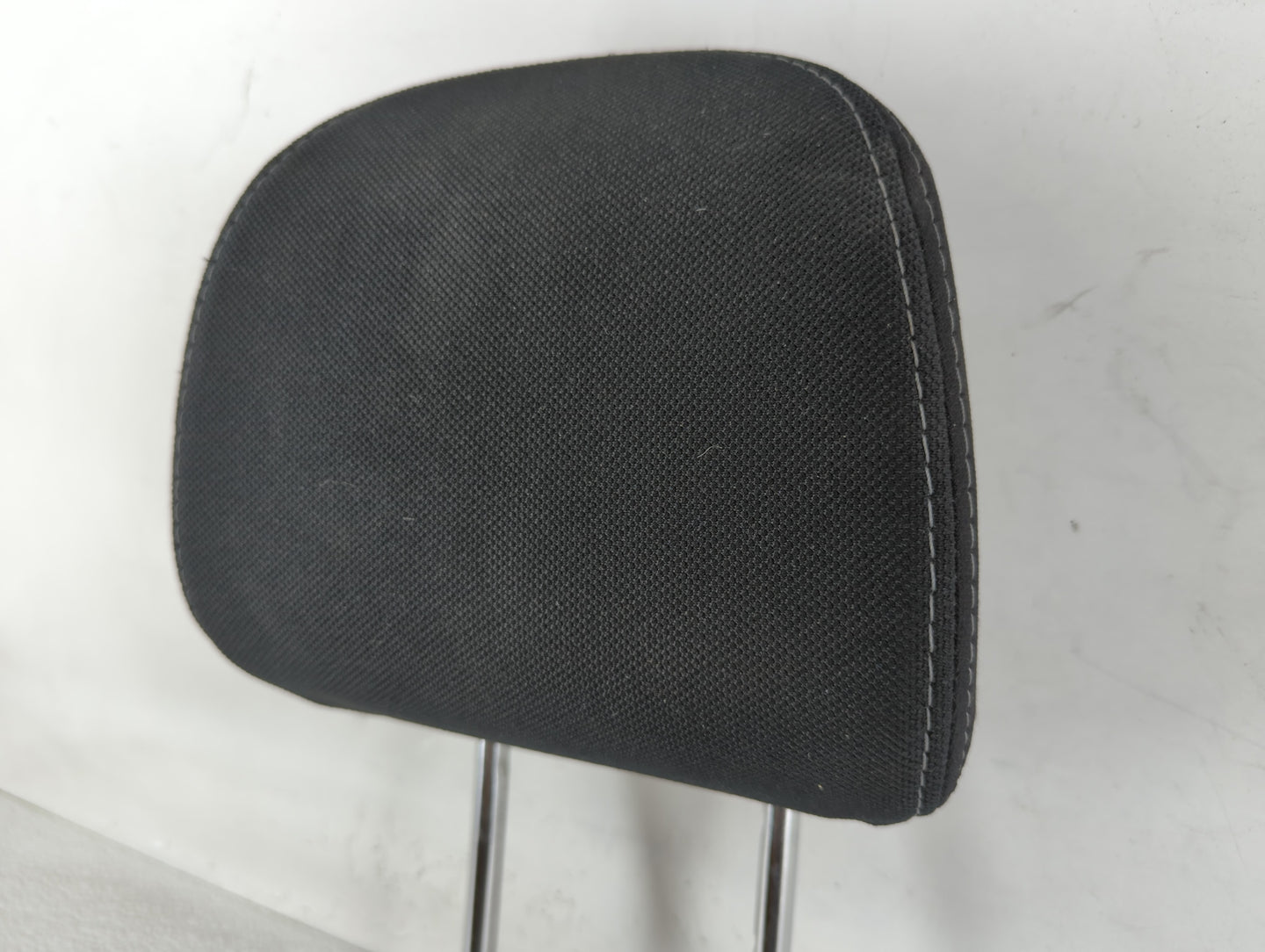2015 Subaru Forester Headrest Head Rest Front Driver Passenger Seat Black - Oemusedautoparts1.com