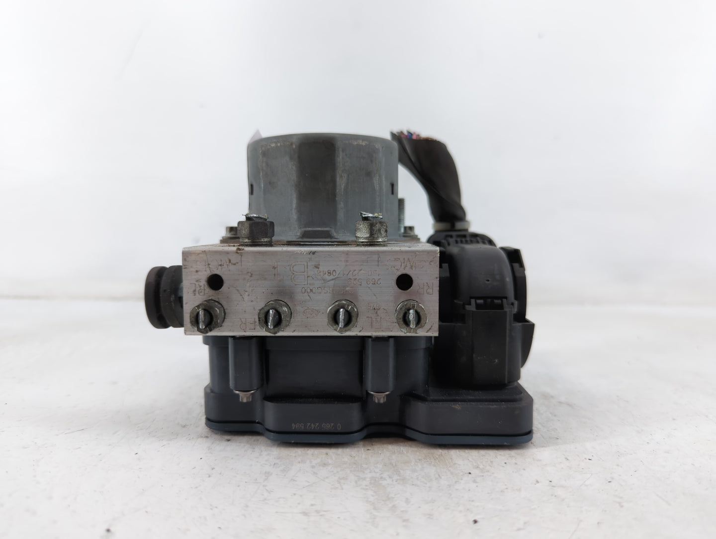 2014-2015 Subaru Forester ABS Pump Control Module Replacement P/N:27536SG000 Fits Fits 2014 2015 OEM Used Auto Parts - Oemus