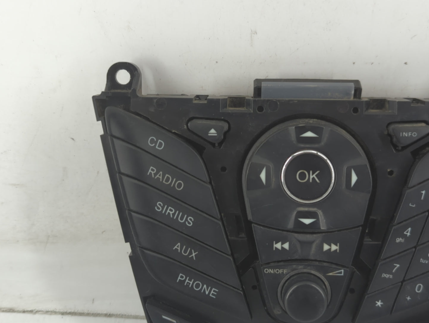 2015 Subaru Forester Radio AM FM Cd Player Receiver Replacement P/N:331 424 000 Fits OEM Used Auto Parts - Oemusedautoparts1
