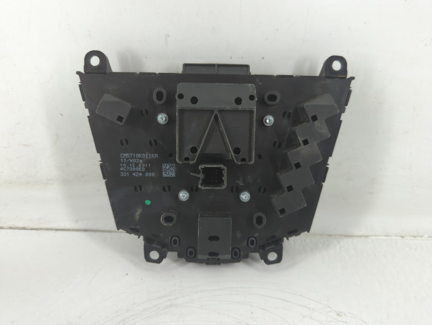 2015 Subaru Forester Radio AM FM Cd Player Receiver Replacement P/N:331 424 000 Fits OEM Used Auto Parts - Oemusedautoparts1