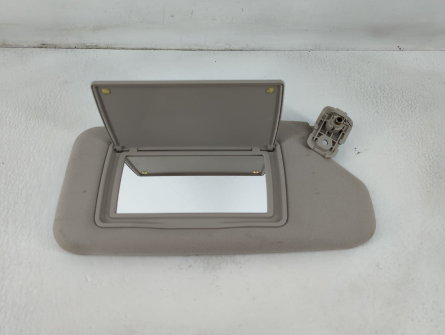 2015 Subaru Forester Sun Visor Shade Replacement Passenger Right Mirror Fits OEM Used Auto Parts - Oemusedautoparts1.com