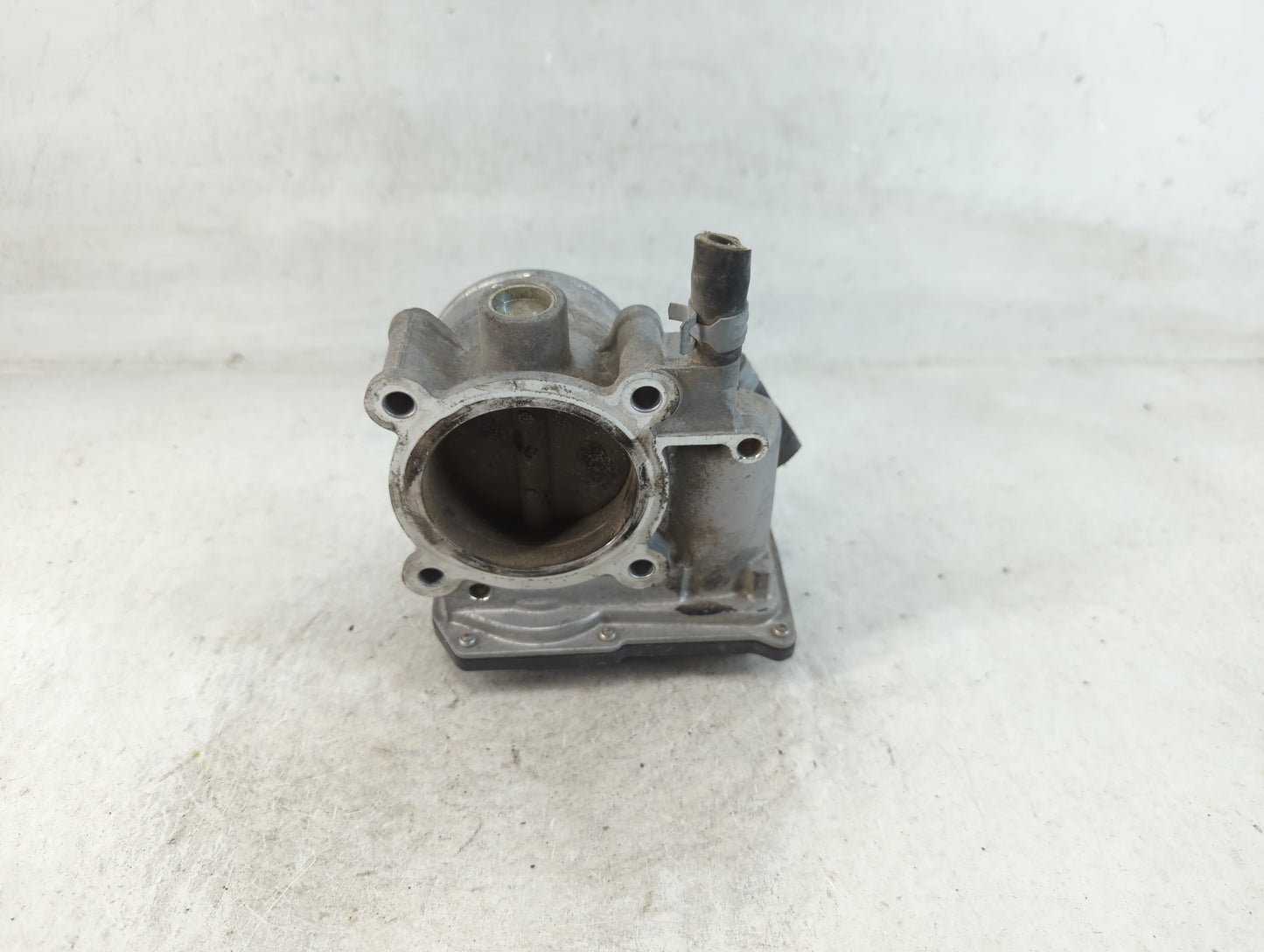 2014-2018 Subaru Forester Throttle Body P/N:16112AA380 Fits Fits 2014 2015 2016 2017 2018 2019 2020 2021 OEM Used Auto Parts