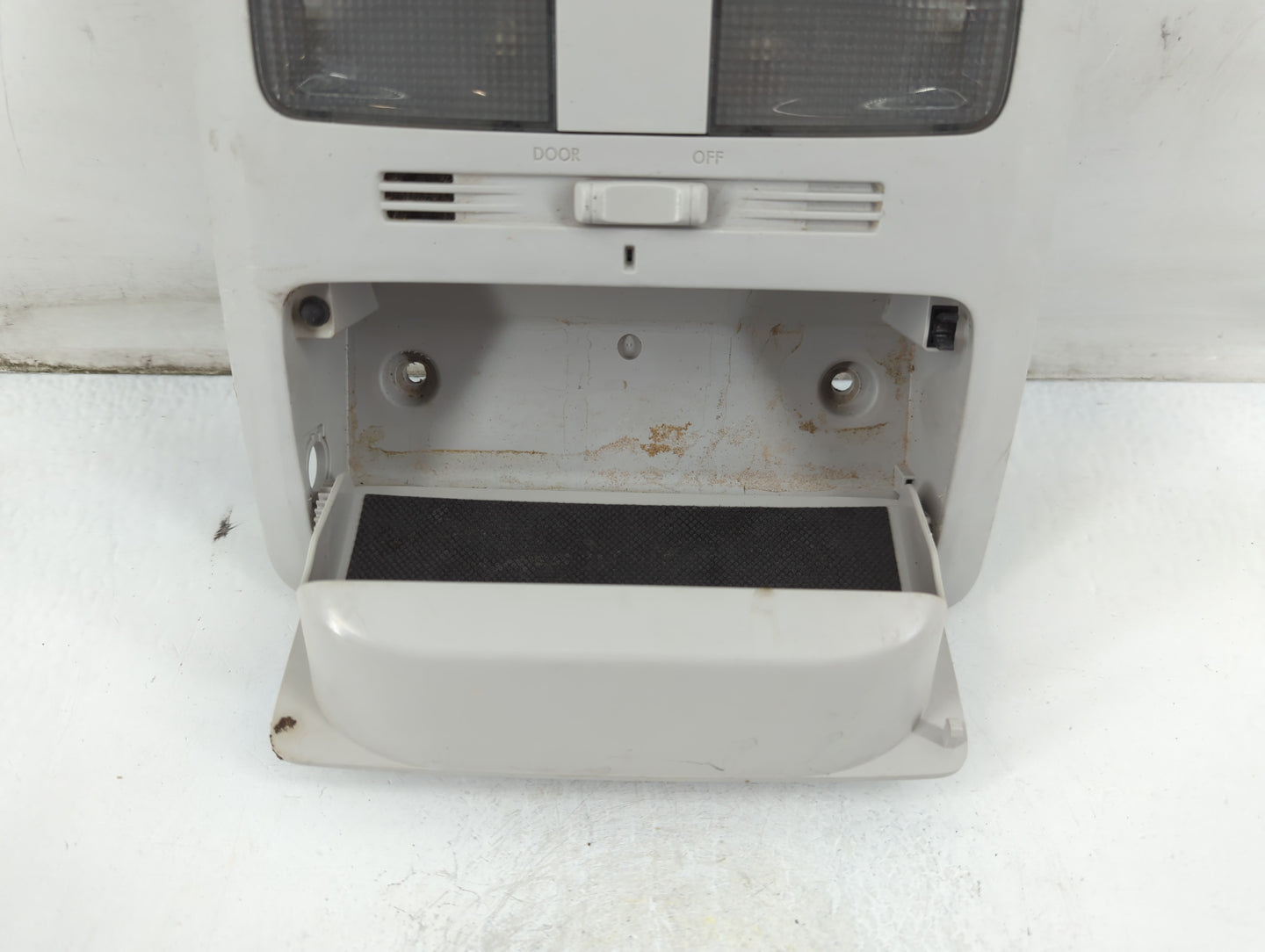 2015 Subaru Forester Overhead Roof Console - Oemusedautoparts1.com