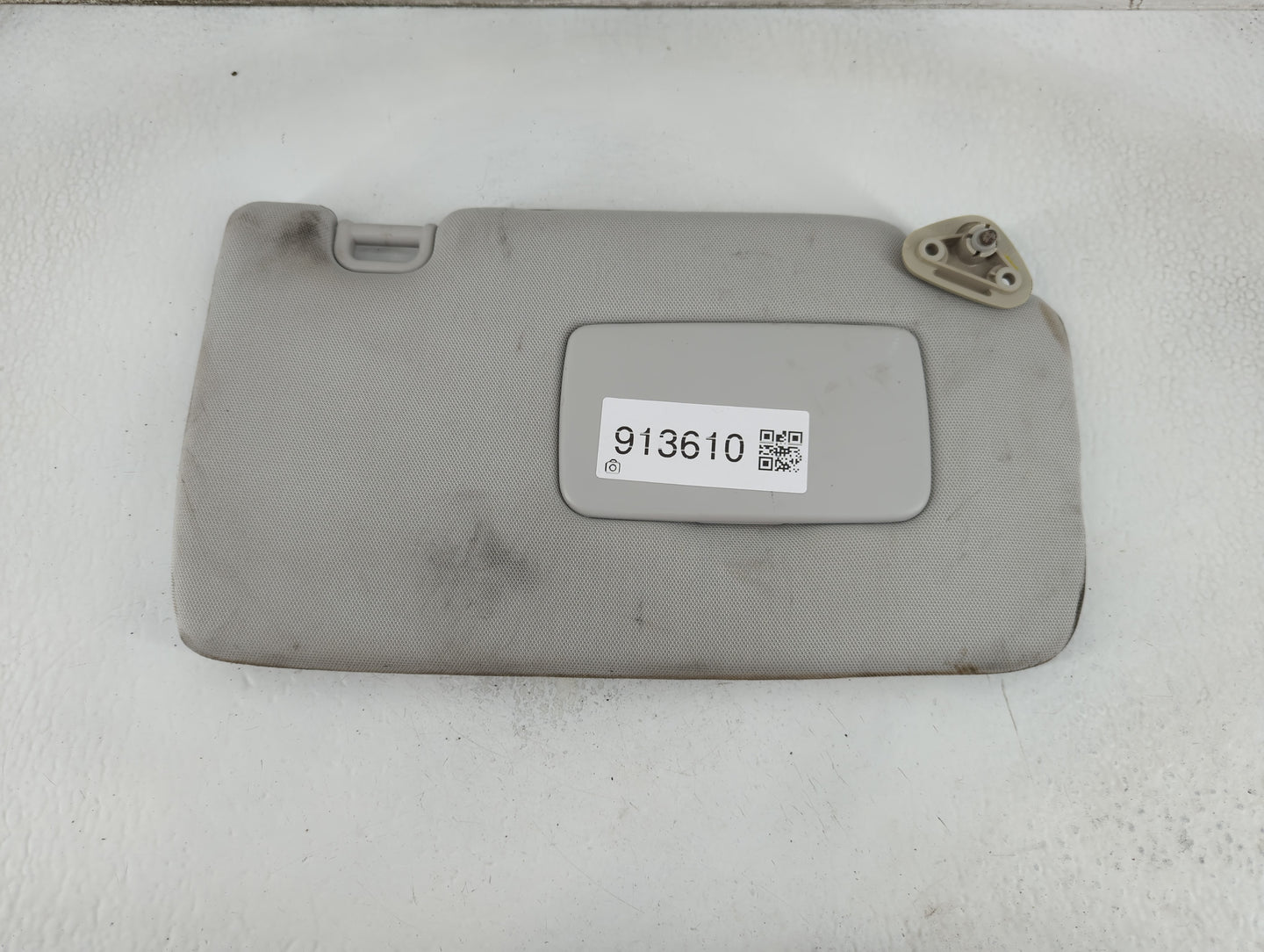 2015 Subaru Forester Sun Visor Shade Replacement Passenger Right Mirror Fits OEM Used Auto Parts - Oemusedautoparts1.com