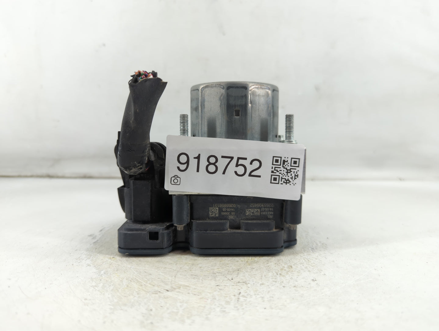 2014-2015 Subaru Forester ABS Pump Control Module Replacement P/N:27536SG000 Fits Fits 2014 2015 OEM Used Auto Parts - Oemus