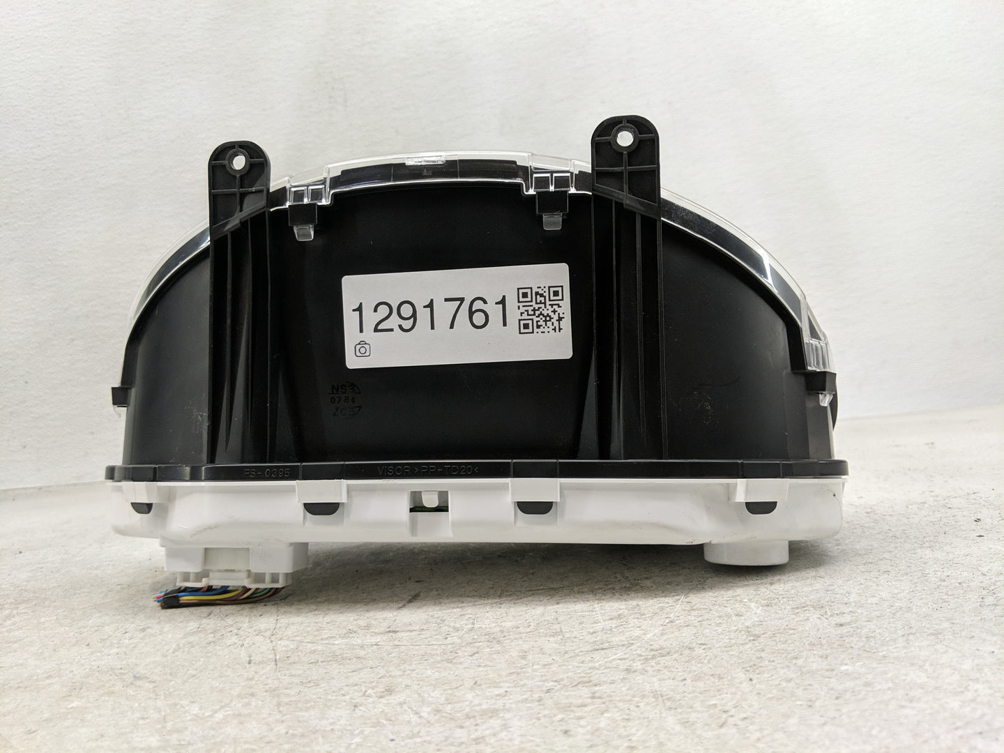 2015 Subaru Impreza Instrument Cluster Speedometer Gauges P/N:0432401 Fits OEM Used Auto Parts - Oemusedautoparts1.com