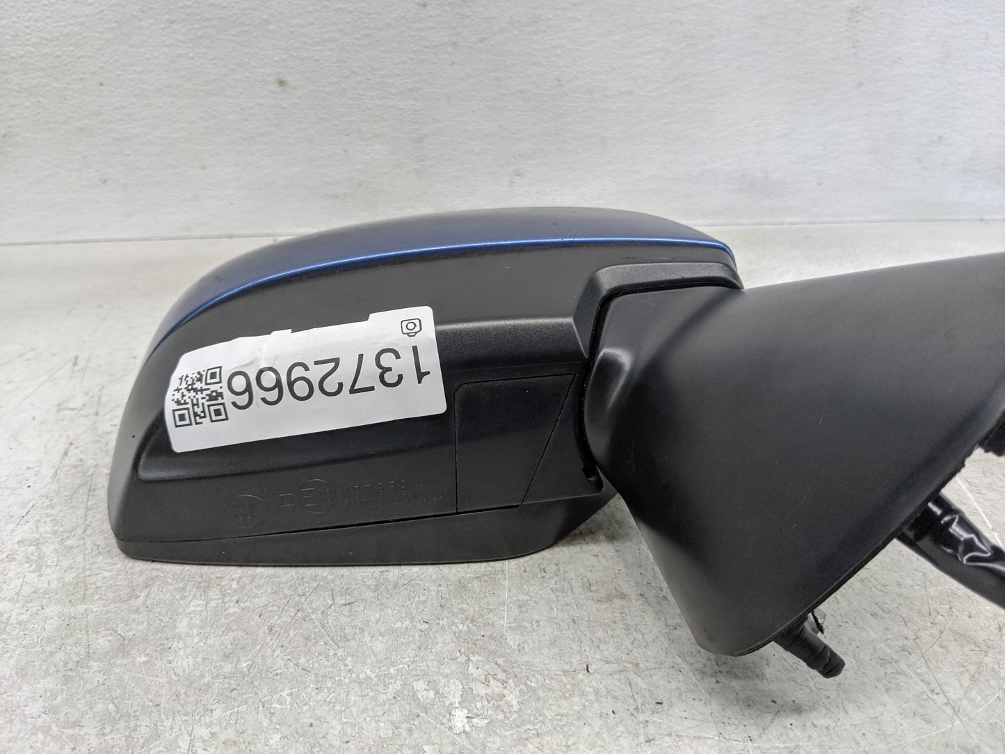 2015 Subaru Impreza Passenger Side View Mirror - Right Door Mirror OEM Used - Oemusedautoparts1.com