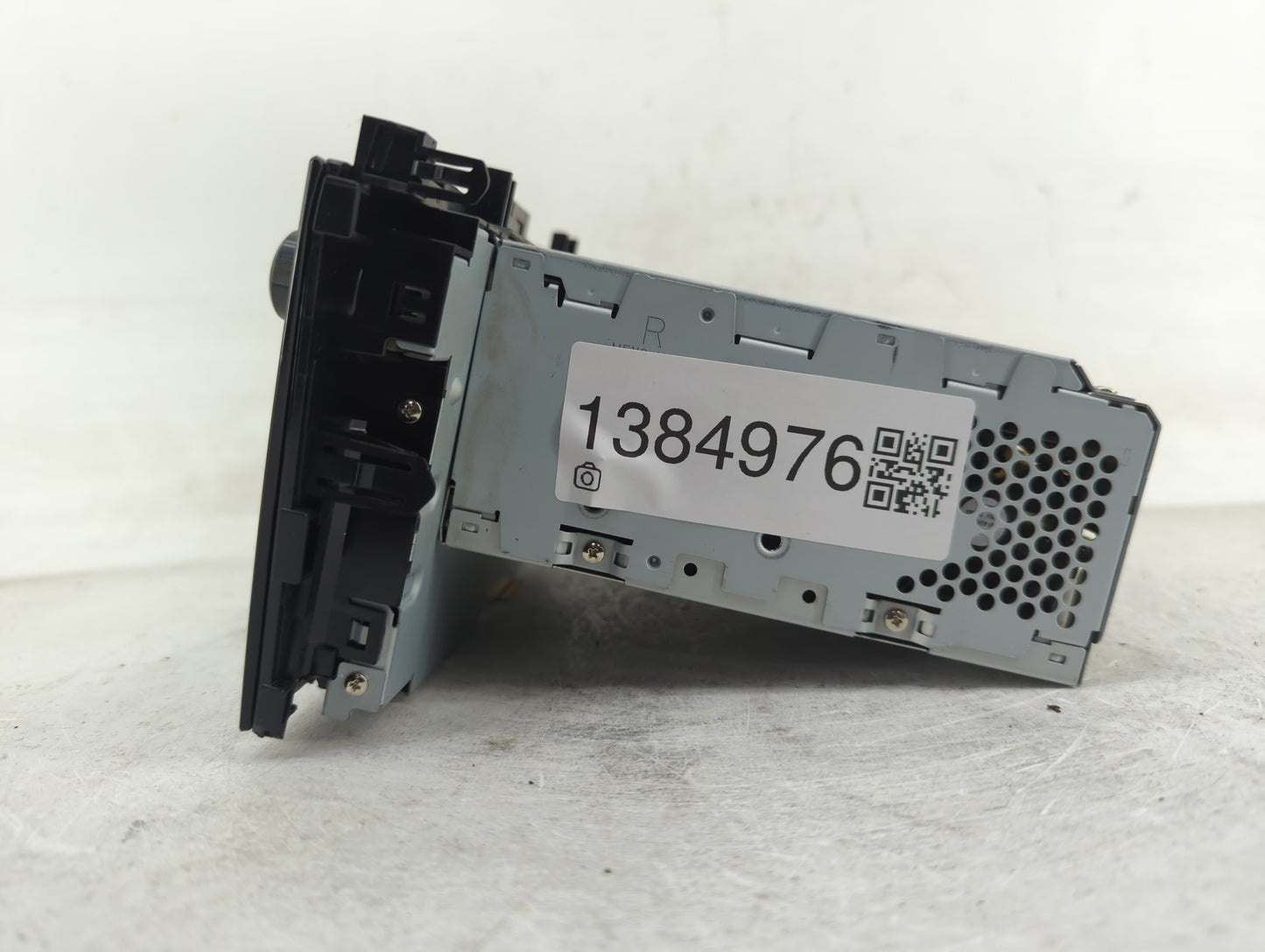 2015 Subaru Impreza Radio AM FM Cd Player Receiver Replacement P/N:86271FJ630 Fits OEM Used Auto Parts - Oemusedautoparts1.c