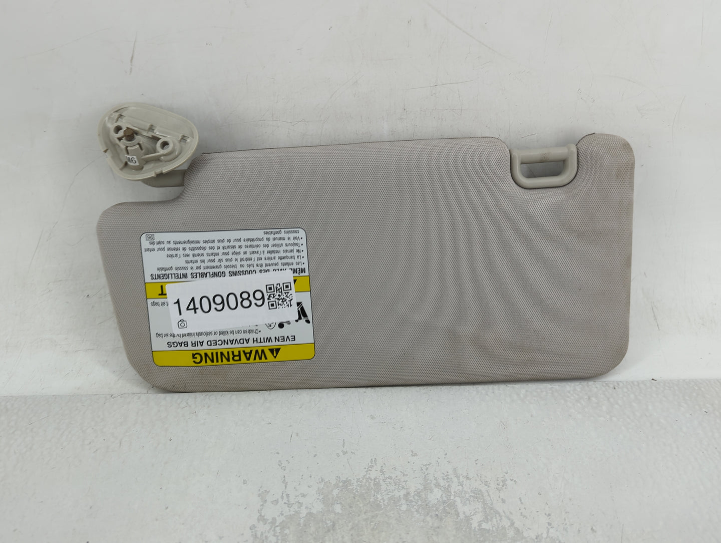 2015-2016 Subaru Impreza Sun Visor Shade Replacement Passenger Right Mirror Fits Fits 2015 2016 OEM Used Auto Parts - Oemuse