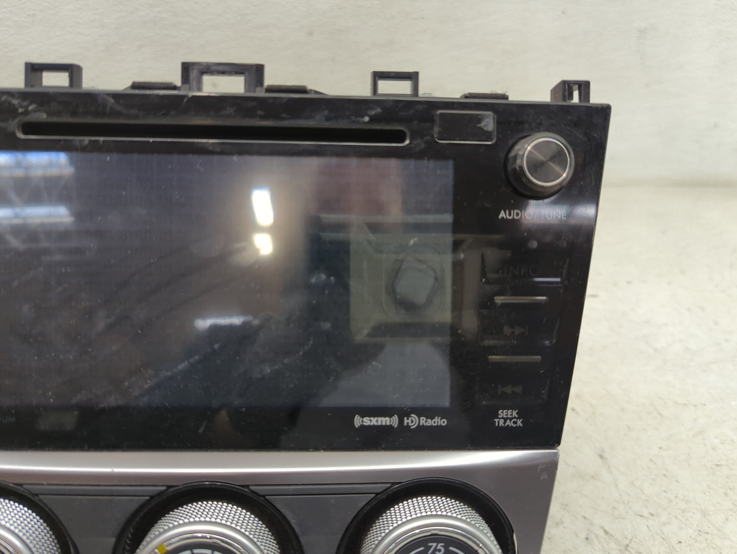 2015 Subaru Impreza Radio AM FM Cd Player Receiver Replacement P/N:86201FJ660 138000-6170E101 Fits OEM Used Auto Parts - Oem