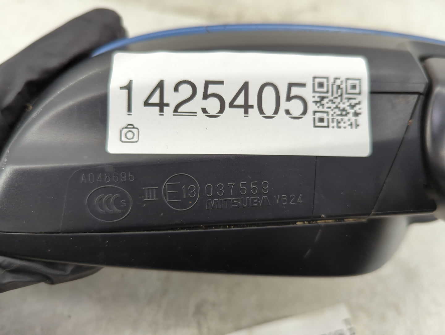 2015 Subaru Impreza Passenger Side View Mirror - Right Door Mirror OEM Used - Oemusedautoparts1.com