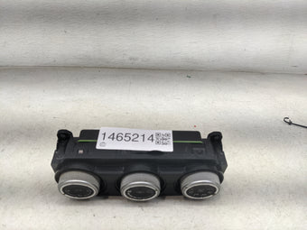 compare product 2015-2016 Subaru Impreza Climate Control Module Temperature AC/Heater Replacement P/N:72311FJ620 T967429B Fits Fits 2015 2016 OEM Used Auto Parts