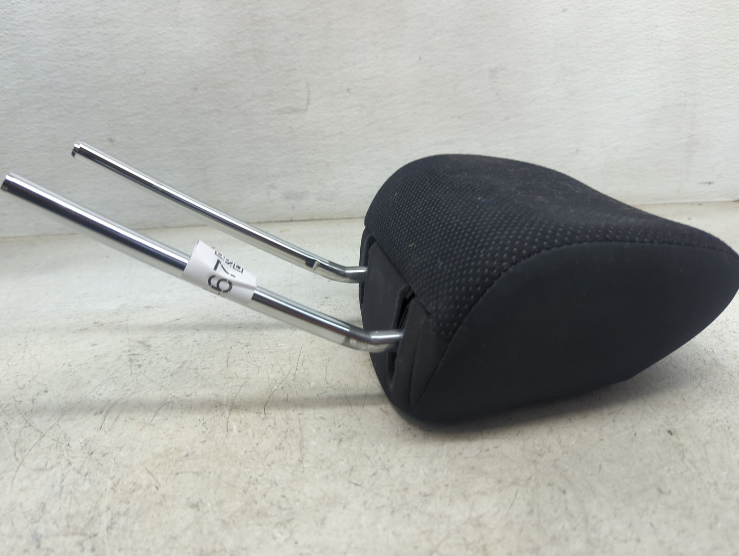 2012-2016 Subaru Impreza Headrest Head Rest Front Driver Seat Black 1470467 - Oemusedautoparts1.com